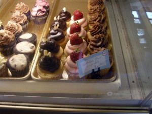 cupcakes at Sweet Pea Bakery