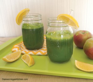 Green Juice made with the Tribest Solostar 4 Juicer