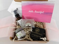 LaRitzy Beauty Box