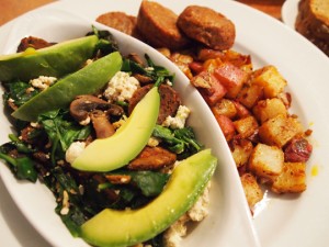 10 Tips for Vegan Dining in Restaurants – Popeye Tofu Scramble 