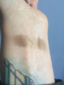 Glamour Dolls Backstage Eyeshadow swatch