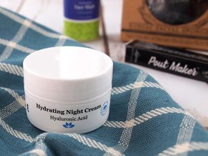 The February Vegan Cuts Vegan Beauty Box