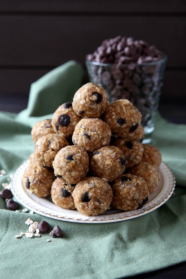 Amazing Lentil Energy Balls from The High Protein Vegan Cookbook by Ginny Kay McMeans