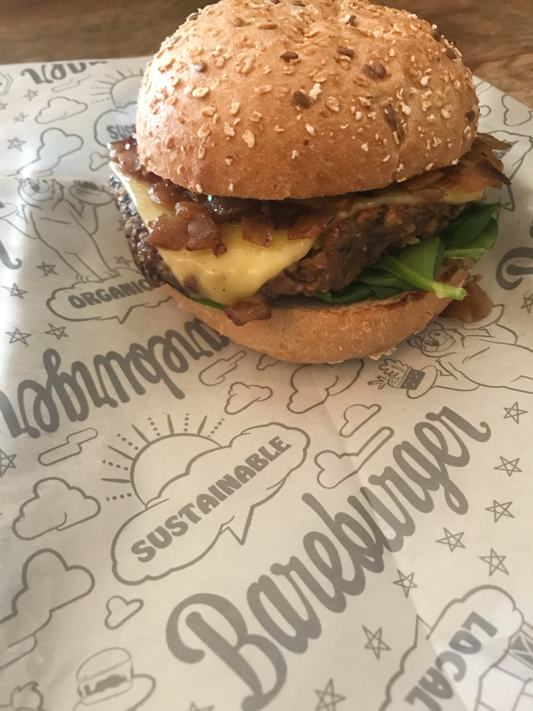 Bareburger's Thai chia